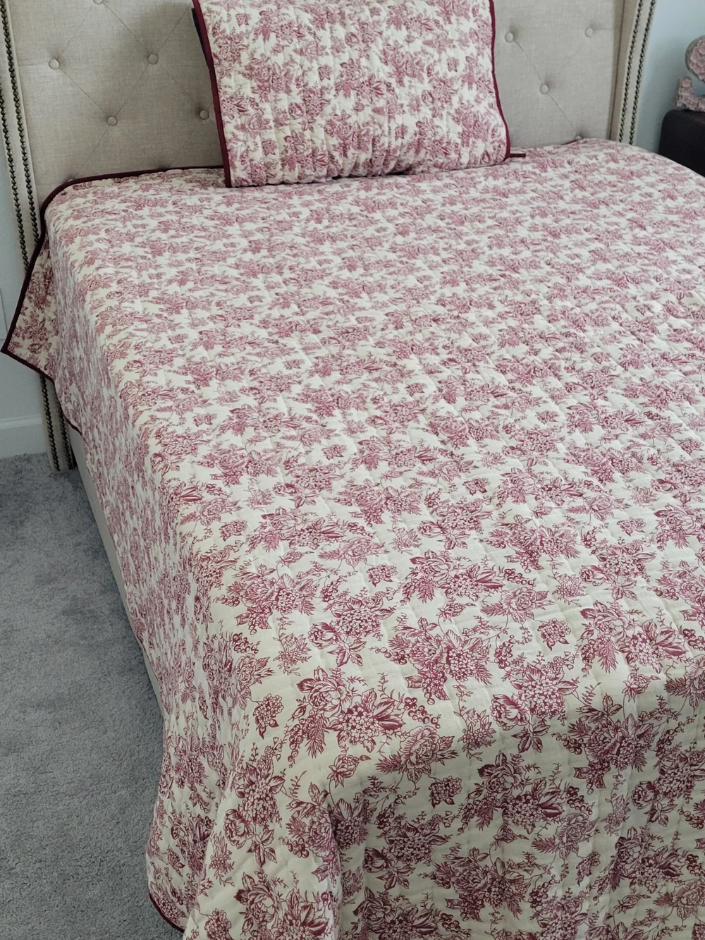 Bee & Willow French Country Classic Vintage Print Toile Floral Quilt/3 Shams